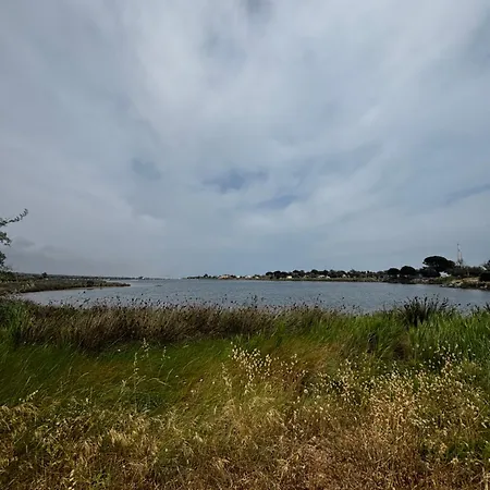 Maison D'Exception Avec Vue Sur L'Etang, Residence Lagunes Du Soleil